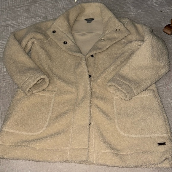 Natural Refelections cream fuzzy button up coat pockets warm XL long - Picture 1 of 3
